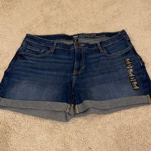 Gap Girlfriend Denim Shorts